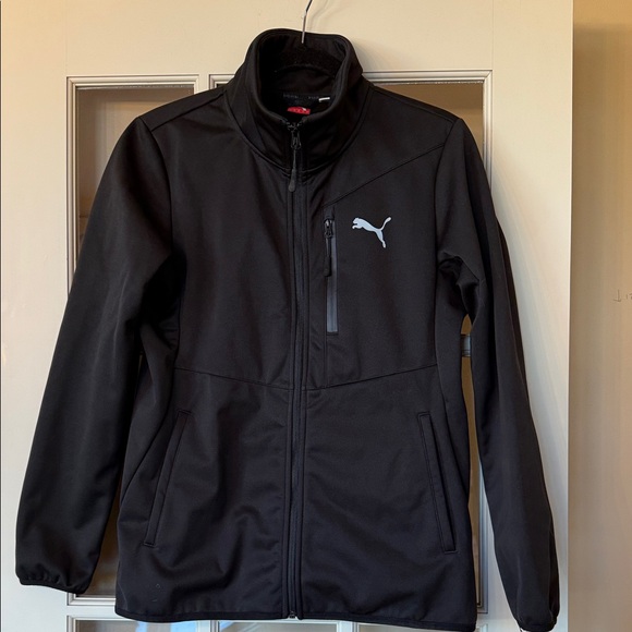 Puma Jackets & Blazers - Insulated NWOT women’s Puma Black Full-Zip Jacket size Large